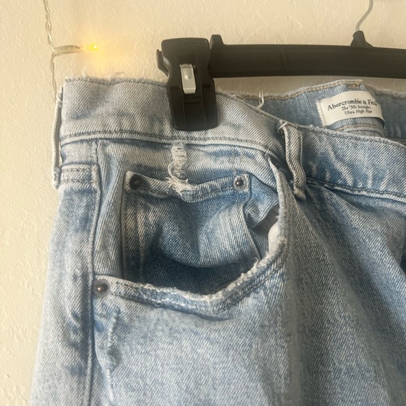 Straight Abercrombie jeans - Picture 3 of 8